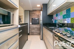 Apartamento à venda com 90m², 3 dormitórios, 1 suíte, 2 vagas, no bairro Tristeza em PORTO ALEGRE