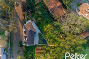 Terreno à venda com 396m², no bairro Sétimo Céu em Porto Alegre