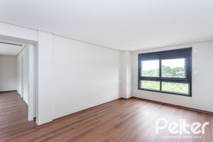 Casa em Condomínio à venda com 279m², 3 dormitórios, 3 suítes, 4 vagas, no bairro Alphaville em PORTO ALEGRE