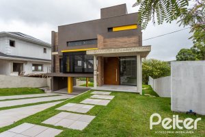 Casa em Condomínio à venda com 279m², 3 dormitórios, 3 suítes, 4 vagas, no bairro Alphaville em PORTO ALEGRE