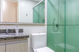 Apartamento à venda com 47m², 1 dormitório, 1 vaga, no bairro Cristal em PORTO ALEGRE