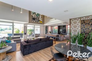 Casa em Condomínio à venda com 418m², 3 dormitórios, 3 suítes, 6 vagas, no bairro Terra Ville em PORTO ALEGRE