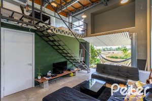 Casa em Condomínio à venda com 418m², 3 dormitórios, 3 suítes, 6 vagas, no bairro Terra Ville em PORTO ALEGRE