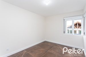 Casa em Condomínio à venda com 153m², 3 dormitórios, 3 suítes, 3 vagas, no bairro Mountain Ville em PORTO ALEGRE