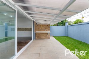 Casa em Condomínio à venda com 153m², 3 dormitórios, 3 suítes, 3 vagas, no bairro Mountain Ville em PORTO ALEGRE