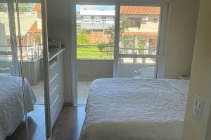 Casa em Condomínio à venda com 132m², 2 dormitórios, 1 suíte, 1 vaga, no bairro Hípica em Porto Alegre