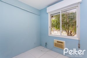 Casa à venda com 225m², 4 dormitórios, 2 suítes, 4 vagas, no bairro Tristeza em Porto Alegre