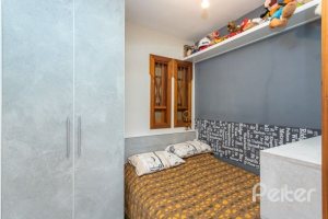 Casa em Condomínio à venda com 255m², 3 dormitórios, 1 suíte, 4 vagas, no bairro Jardim Isabel em Porto Alegre