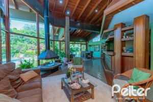 Casa em Condomínio à venda com 600m², 4 dormitórios, 2 suítes, 5 vagas, no bairro Cavalhada em PORTO ALEGRE