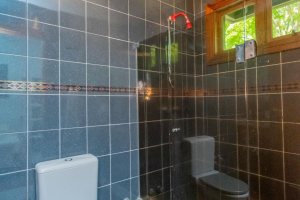 Casa em Condomínio à venda com 600m², 4 dormitórios, 2 suítes, 5 vagas, no bairro Cavalhada em PORTO ALEGRE