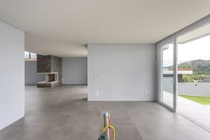 Casa em Condomínio à venda com 286m², 3 dormitórios, 3 suítes, 4 vagas, no bairro Alphaville em PORTO ALEGRE