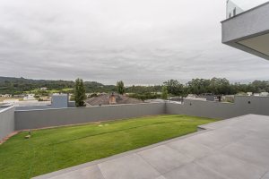 Casa em Condomínio à venda com 286m², 3 dormitórios, 3 suítes, 4 vagas, no bairro Alphaville em PORTO ALEGRE