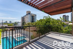 Apartamento à venda com 108m², 3 dormitórios, 1 suíte, 2 vagas, no bairro Tristeza em PORTO ALEGRE