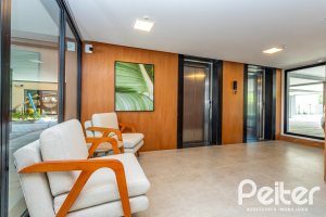 Apartamento à venda com 108m², 3 dormitórios, 1 suíte, 2 vagas, no bairro Tristeza em PORTO ALEGRE