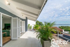 Casa à venda com 312m², 5 dormitórios, 5 suítes, 5 vagas, no bairro Vila Conceição em Porto Alegre