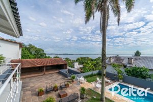 Casa à venda com 312m², 5 dormitórios, 5 suítes, 5 vagas, no bairro Vila Conceição em Porto Alegre