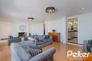 Casa à venda com 312m², 5 dormitórios, 5 suítes, 5 vagas, no bairro Vila Conceição em Porto Alegre