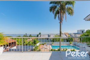 Casa à venda com 312m², 5 dormitórios, 5 suítes, 5 vagas, no bairro Vila Conceição em Porto Alegre