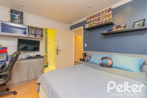 Casa à venda com 312m², 5 dormitórios, 5 suítes, 5 vagas, no bairro Vila Conceição em Porto Alegre