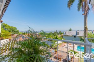 Casa à venda com 312m², 5 dormitórios, 5 suítes, 5 vagas, no bairro Vila Conceição em Porto Alegre