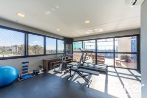 Apartamento à venda com 40m², 1 dormitório, 1 vaga, no bairro Cristal em PORTO ALEGRE