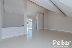 Casa em Condomínio à venda com 293m², 3 dormitórios, 3 suítes, 3 vagas, no bairro Tristeza em Porto Alegre