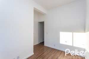 Casa em Condomínio à venda com 98m², 3 dormitórios, 1 suíte, 2 vagas, no bairro Hípica em Porto Alegre