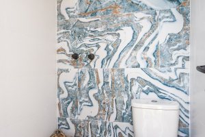 Casa em Condomínio à venda com 270m², 3 dormitórios, 3 suítes, 3 vagas, no bairro Alphaville em PORTO ALEGRE