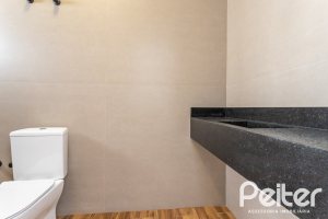 Casa em Condomínio à venda com 270m², 3 dormitórios, 3 suítes, 3 vagas, no bairro Alphaville em PORTO ALEGRE