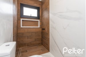 Casa em Condomínio à venda com 270m², 3 dormitórios, 3 suítes, 3 vagas, no bairro Alphaville em PORTO ALEGRE