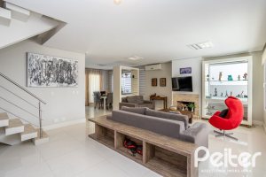 Casa em Condomínio à venda com 245m², 3 dormitórios, 3 suítes, 4 vagas, no bairro Mountain Ville em PORTO ALEGRE