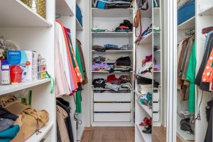 Casa em Condomínio à venda com 245m², 3 dormitórios, 3 suítes, 4 vagas, no bairro Mountain Ville em PORTO ALEGRE