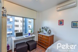 Apartamento à venda com 79m², 3 dormitórios, no bairro Cristal em Porto Alegre