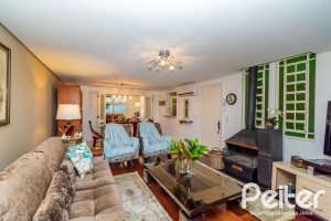 Casa em Condomínio à venda com 160m², 3 dormitórios, 1 suíte, 2 vagas, no bairro Tristeza em PORTO ALEGRE