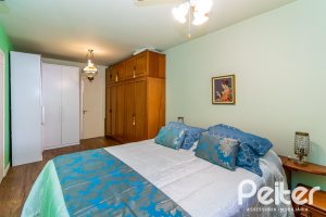 Casa em Condomínio à venda com 160m², 3 dormitórios, 1 suíte, 2 vagas, no bairro Tristeza em PORTO ALEGRE