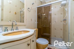 Casa em Condomínio à venda com 160m², 3 dormitórios, 1 suíte, 2 vagas, no bairro Tristeza em PORTO ALEGRE