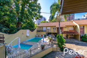 Casa em Condomínio à venda com 160m², 3 dormitórios, 1 suíte, 2 vagas, no bairro Tristeza em PORTO ALEGRE