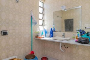 Casa à venda com 180m², 3 dormitórios, 1 suíte, 2 vagas, no bairro Ipanema em Porto Alegre