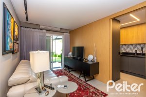 Casa em Condomínio à venda com 240m², 3 dormitórios, 1 suíte, 2 vagas, no bairro Tristeza em Porto Alegre