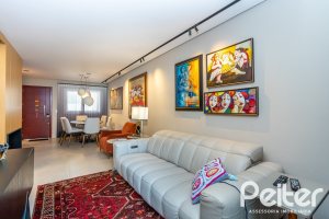 Casa em Condomínio à venda com 240m², 3 dormitórios, 1 suíte, 2 vagas, no bairro Tristeza em Porto Alegre