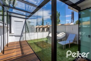 Casa em Condomínio à venda com 240m², 3 dormitórios, 1 suíte, 2 vagas, no bairro Tristeza em Porto Alegre