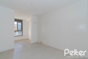 Apartamento à venda com 149m², 3 dormitórios, 3 suítes, 2 vagas, no bairro Tristeza em Porto Alegre