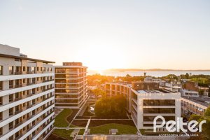 Apartamento à venda com 149m², 3 dormitórios, 3 suítes, 2 vagas, no bairro Tristeza em Porto Alegre