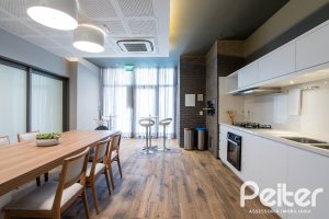 Apartamento à venda com 149m², 3 dormitórios, 3 suítes, 2 vagas, no bairro Tristeza em Porto Alegre