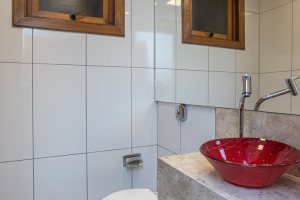 Apartamento à venda com 134m², 3 dormitórios, 1 suíte, 2 vagas, no bairro Tristeza em PORTO ALEGRE