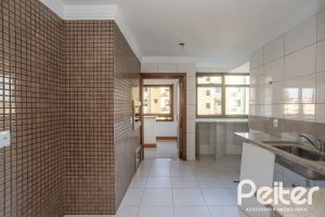 Apartamento à venda com 134m², 3 dormitórios, 1 suíte, 2 vagas, no bairro Tristeza em PORTO ALEGRE