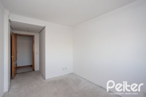 Apartamento à venda com 134m², 3 dormitórios, 1 suíte, 2 vagas, no bairro Tristeza em PORTO ALEGRE