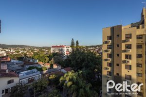 Apartamento à venda com 134m², 3 dormitórios, 1 suíte, 2 vagas, no bairro Tristeza em PORTO ALEGRE