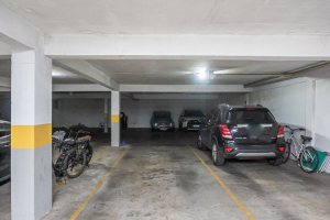 Apartamento à venda com 134m², 3 dormitórios, 1 suíte, 2 vagas, no bairro Tristeza em PORTO ALEGRE