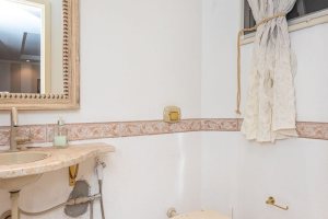 Casa em Condomínio à venda com 176m², 4 dormitórios, 2 suítes, 3 vagas, no bairro Ipanema em Porto Alegre